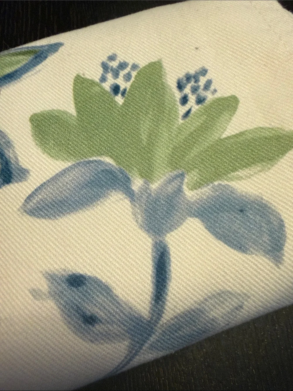 Williams Sonoma Painted Vine Table Runner New! 16” x 108”